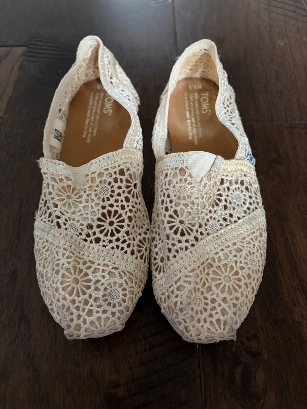 TOMS Crochet Slip-On Flats in Cream Lace